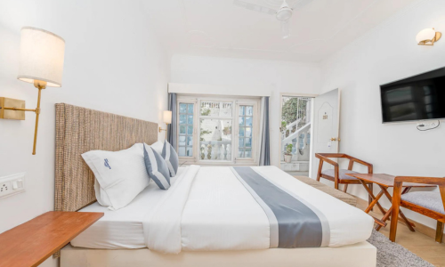 Standard Room with Garden View